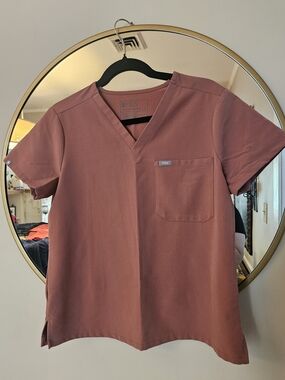 FIGS Scrub Set In Mauve